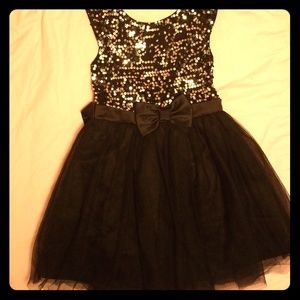 Girls dress